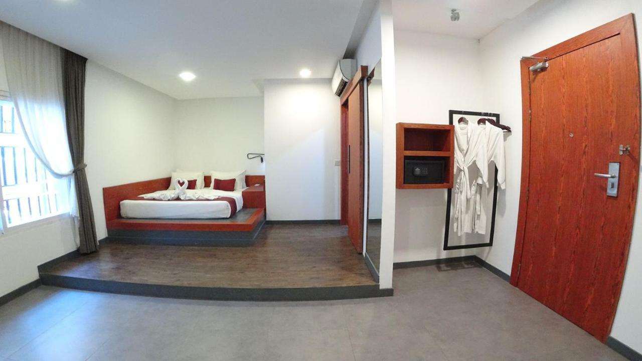 Hotel Records Phnompen Kültér fotó