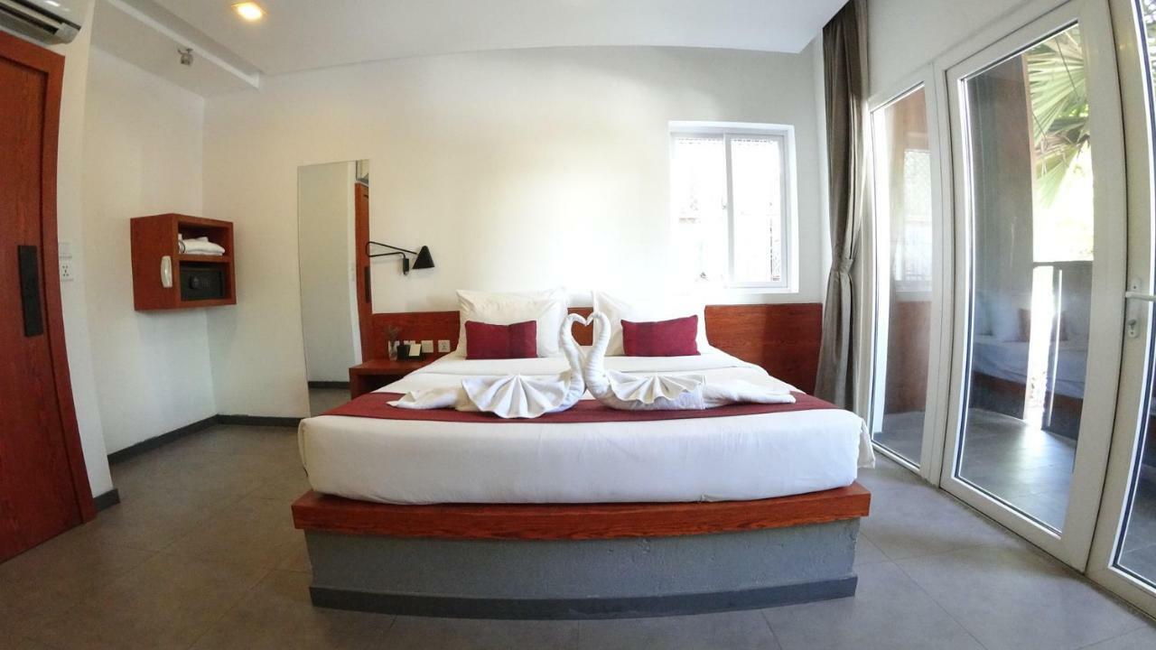 Hotel Records Phnompen Kültér fotó