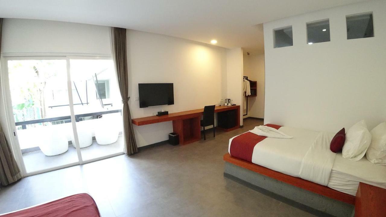 Hotel Records Phnompen Kültér fotó