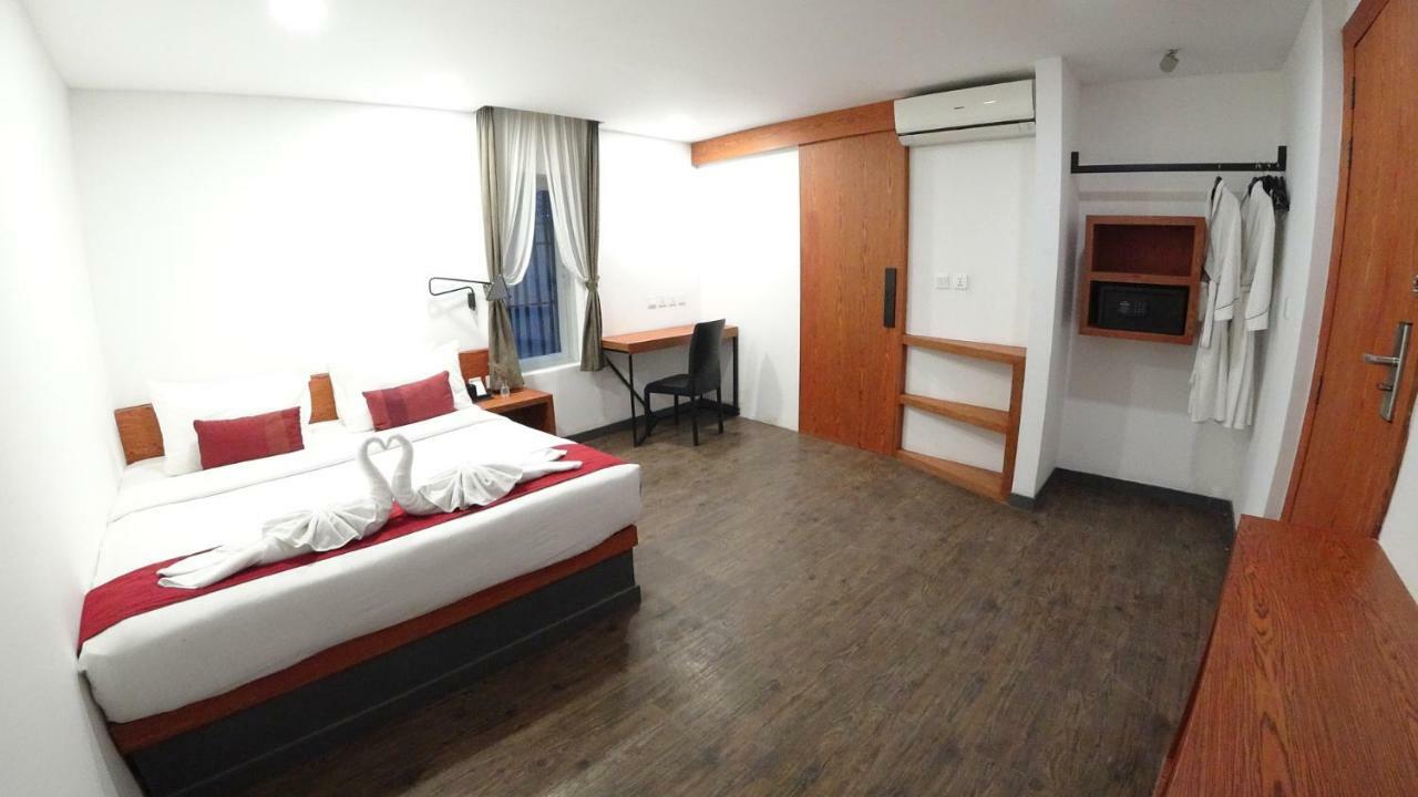 Hotel Records Phnompen Kültér fotó