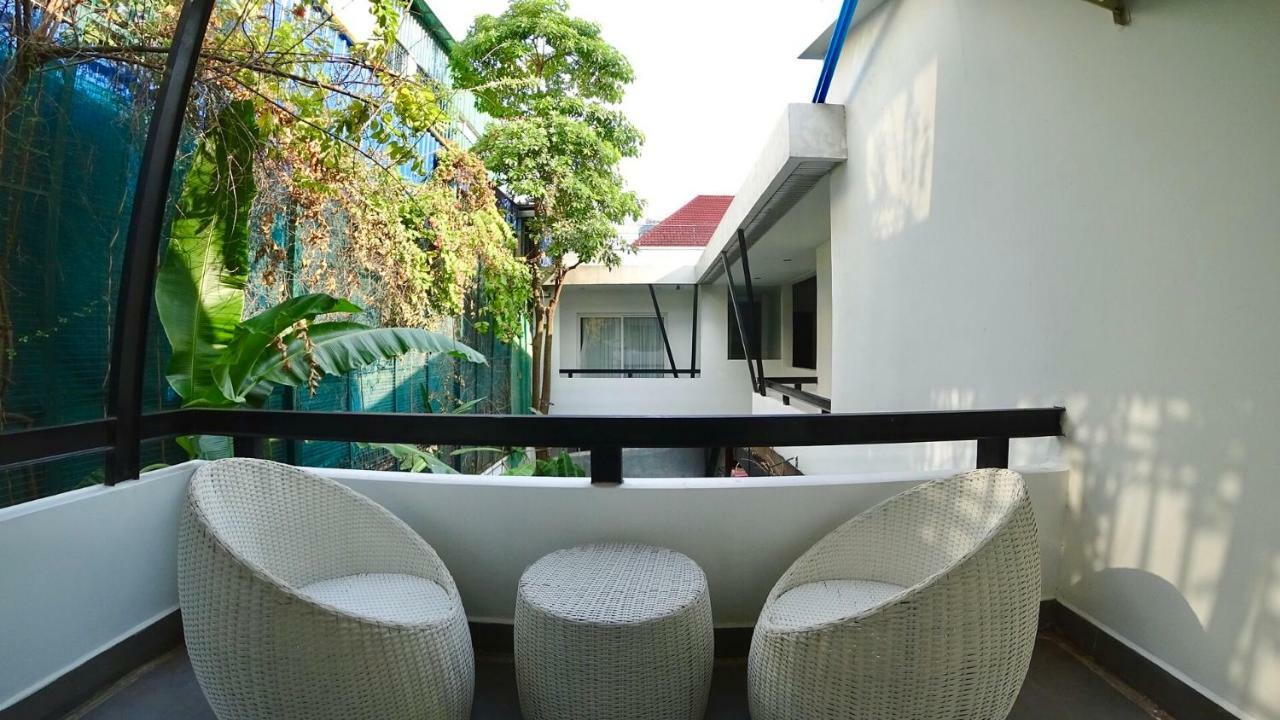 Hotel Records Phnompen Kültér fotó