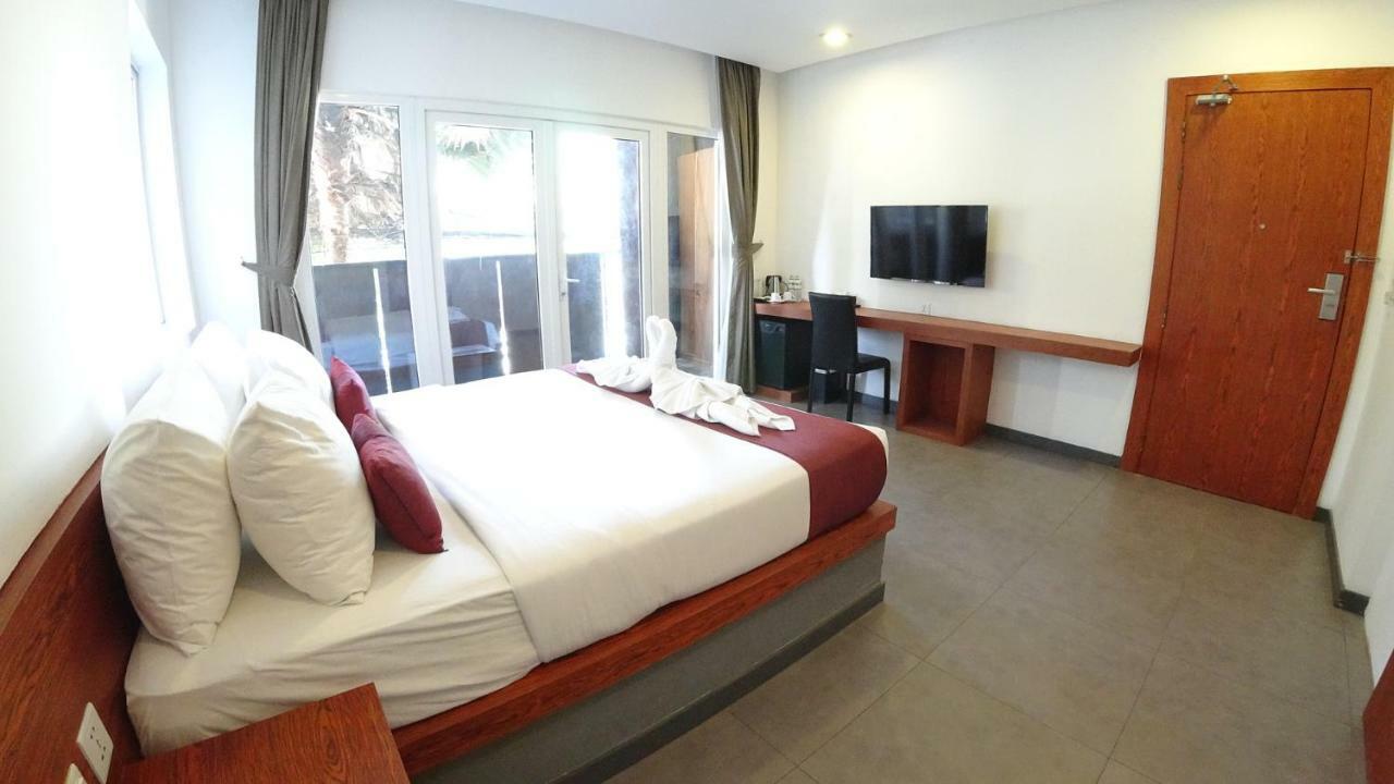 Hotel Records Phnompen Kültér fotó