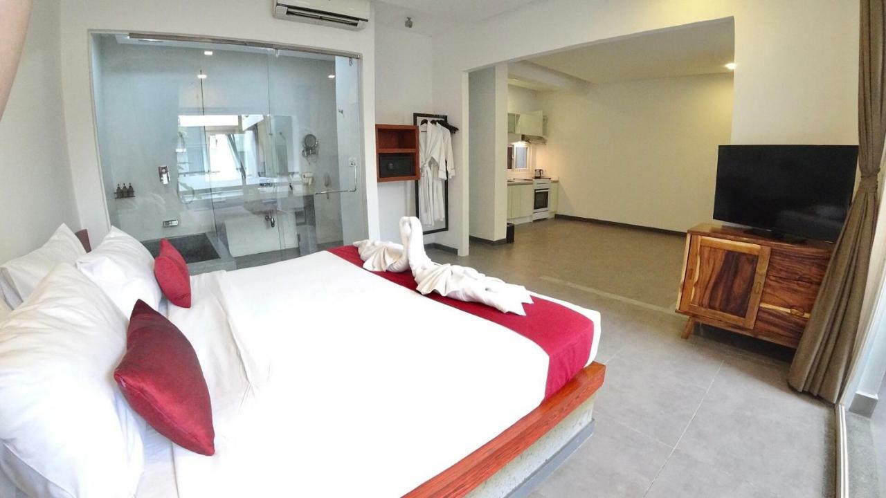 Hotel Records Phnompen Kültér fotó