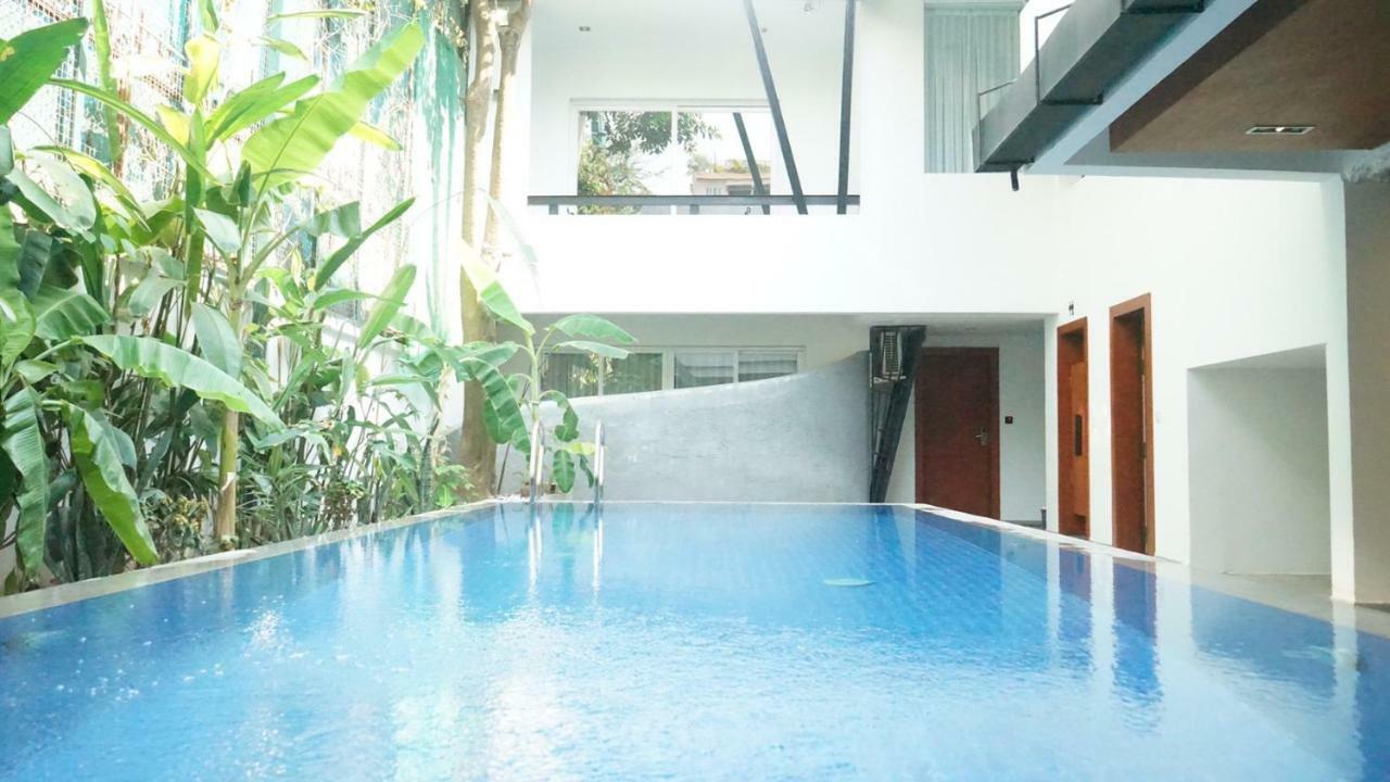 Hotel Records Phnompen Kültér fotó